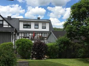 Το κτήριο όπου στεγάζεται  το διαμέρισμα