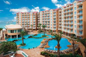 Kolam renang di atau dekat dengan Divi Aruba Phoenix Beach Resort