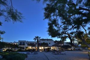 Gallery image of Kalypso Hotel in Naousa