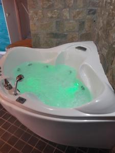 Ett badrum på Borgo Paradiso