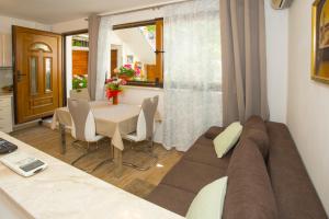 Istumisnurk majutusasutuses Apartment Lenka- Split