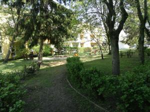 Vonkajšia záhrada v ubytovaní Nordic Apartamenty Suraska + 12 fotografií