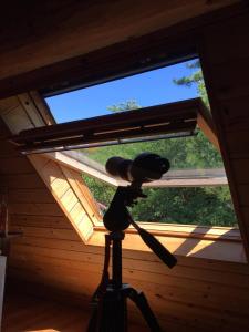 志賀町にあるデジャヴの三脚カメラ