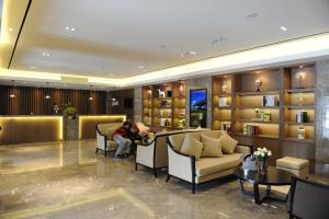 Posezení v ubytování Atour X Hotel Shanghai Hongqiao Airport Konggang Road