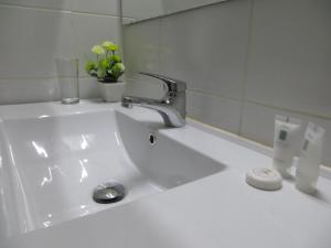 Ein Badezimmer in der Unterkunft Hotel Newen