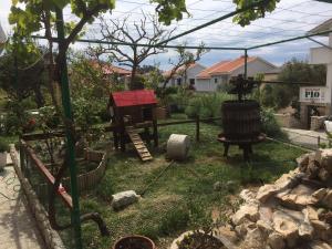 Zahrada ubytování Apartmani Zorica