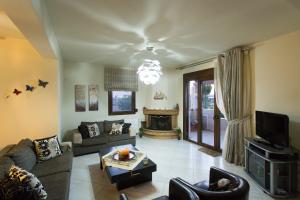 Posedenie v ubytovaní Luxury Maisonette Afro