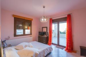 Posteľ alebo postele v izbe v ubytovaní Luxury Maisonette Afro