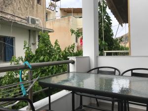 A balcony or terrace at Mirtos Apartments