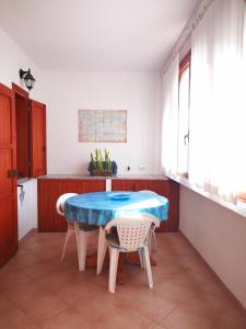 Dining area sa apartment