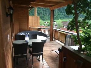 Balkon lub taras w obiekcie Ferienwohnungen am Riedanger