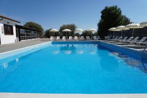 Bazén v ubytování Cilento Dreams Village nebo v jeho okolí