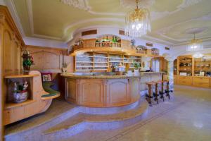Lounge nebo bar v ubytování Berglandhotel Untertheimerhof