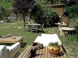 Zahrada ubytování El Solei Paraiso en el Montseny
