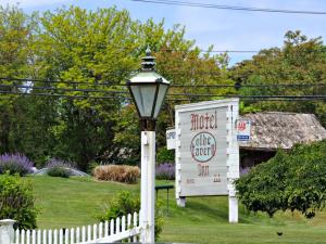 Zahrada ubytování Olde Tavern Motel and Inn - Cape Cod