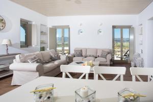 Posedenie v ubytovaní Natura Villas Paros