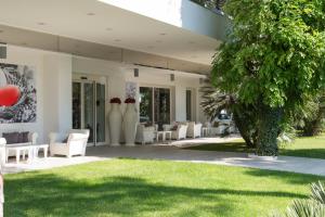 Vonkajšia záhrada v ubytovaní Perla Verde Hotel