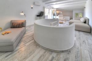 Część wypoczynkowa w obiekcie Apartamento Ferrera Park 622