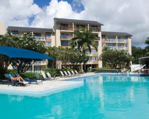 A piscina localizada em Divi Southwinds Beach Resort ou nos arredores