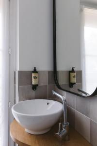 Koupelna v ubytování Le Petit Cosy Hôtel