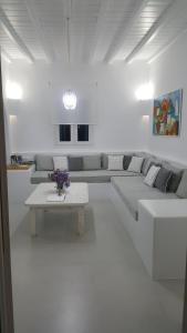 TV a/nebo společenská místnost v ubytování Otherview Villa