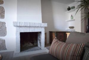 A seating area at Apartament El Pou