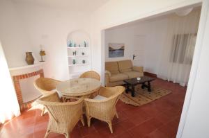 Et sittehjørne på Chalet Torralba - Villa at Hotel Osiris