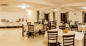 Restaurace v ubytování Zana Vaii