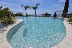 Gallery image of Les Lauriers Roses in Rayol-Canadel-sur-Mer