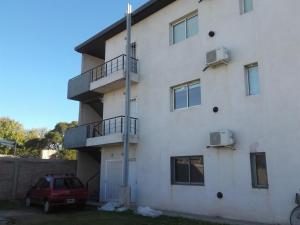 Tòa nhà nơi căn hộ tọa lạc