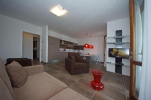 Gallery image of Les Maisons - Ruculì Hospitality in Tignale