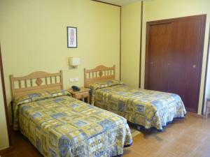 Imagen de la galería de Hostal Gogar, en Puentenansa 6 fotos más
