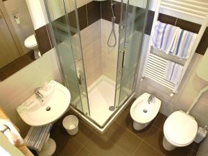 A bathroom at G House Rimini Spiaggia