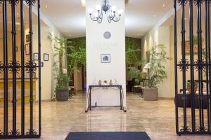 Gallery image of Hotel Los Itzaes by 5th av in Playa del Carmen