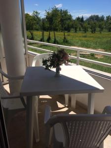 Балкон или терраса в Guest House Green Garden