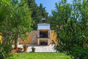 Gallery image of Franulovic Apartments in Premantura