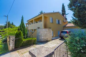 Gallery image of Franulovic Apartments in Premantura +45 photos