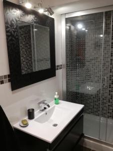 Kúpeľňa v ubytovaní Apartamento Talako