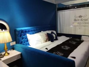 Postel nebo postele na pokoji v ubytování 1 Day Car Hotel Station 18