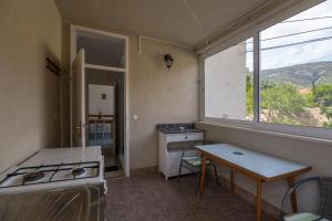 Nespecifikovaný výhled na hory nebo výhled na hory při pohledu z apartmánu