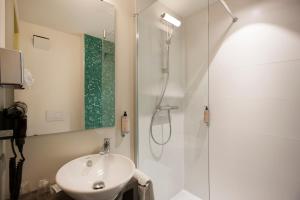 Koupelna v ubytování ibis Styles Kortrijk Expo