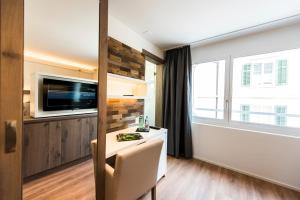 Sjónvarps- og/eða afþreyingartæki á Hotel Tilia