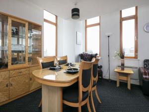 City Centre Apartment With Panoramic View