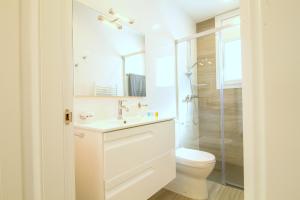 Kúpeľňa v ubytovaní LEON INMO Villa Palmera - 10337