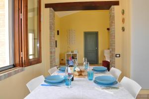 Foto dalla galleria di Casa vacanza Nocellara a Menfi