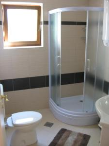 Kúpeľňa v ubytovaní Apartman Pobri