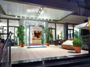 Vstupní hala nebo recepce v ubytování Hotel Nord Est