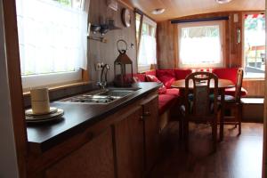 Galeriebild der Unterkunft Hausboot Bounty in Sankt Goar + 15 Fotos