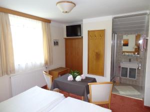 Postel nebo postele na pokoji v ubytování Landhaus Gassner