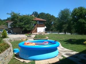 Afbeelding uit fotogalerij van Hotel Bardeni in Tryavna